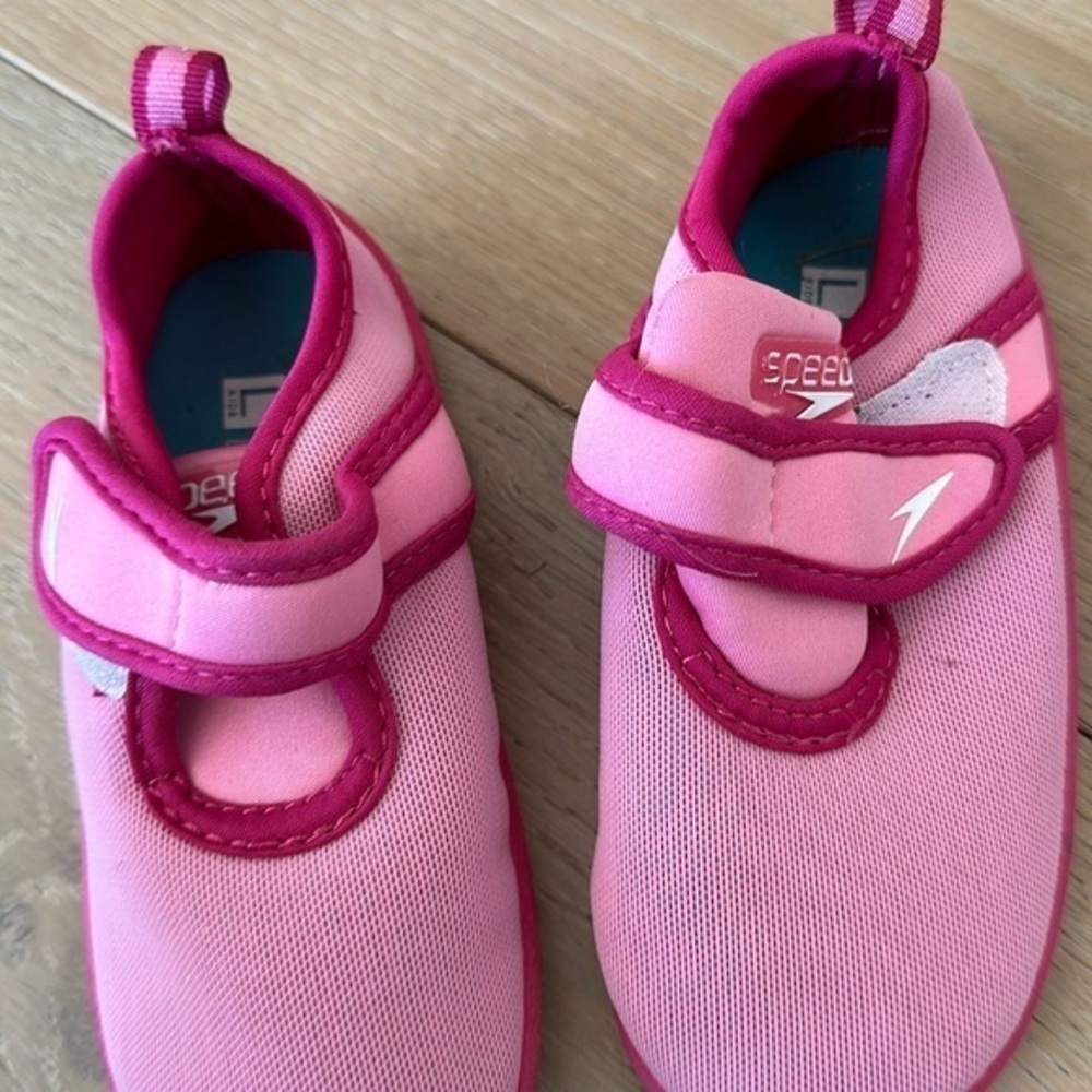 Speedo toddler water shoes